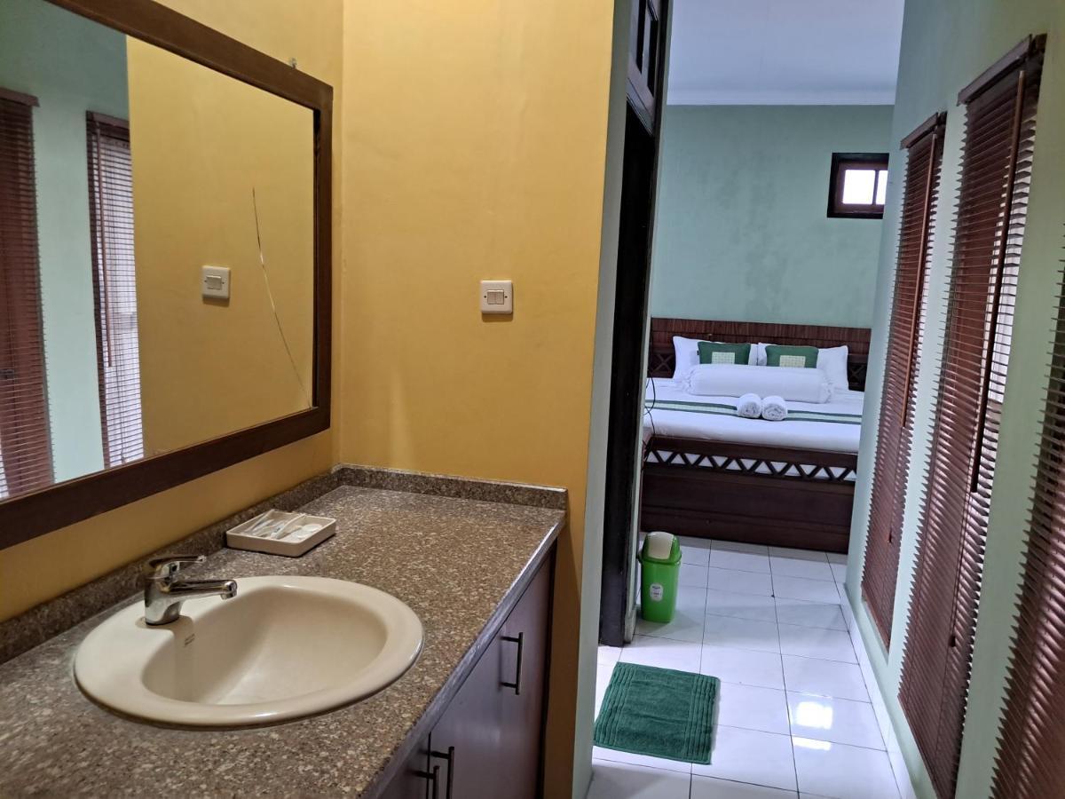 Griya Jene Homestay Syariah Ngabean 外观 照片